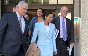 El oficial de audiencias encuentra una causa para retirar al sheriff del condado de San Mateo de sus funciones