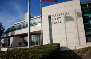 Miembro del Concejo Municipal de Milpitas enfrenta proceso de censura