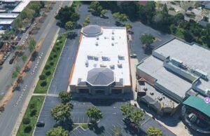 El club de salud firma un contrato de arrendamiento en el centro comercial de San José donde se están considerando viviendas