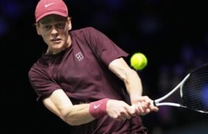 Sinner llega a cuartos de final del Masters de París y sigue en camino de recuperar el primer puesto