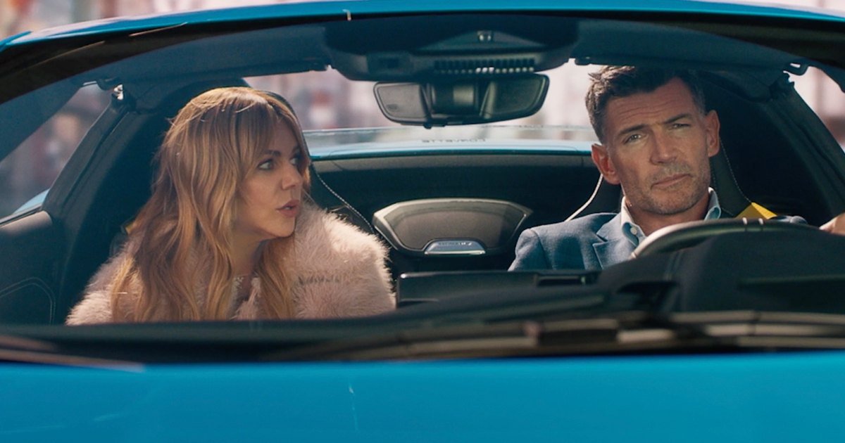 La estrella de telenovelas Aiden Turner se conecta con Kaitlin Olson por su alto potencial