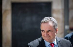 Tsahal finalizando la adquisición del corredor Netzarim, dice el ministro de defensa Katz