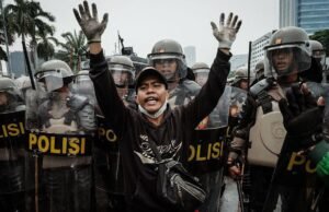 Renovada ira en Indonesia por el nuevo aumento de las asignaciones a los legisladores