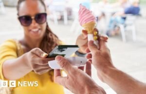 La mitad de los adultos británicos ahora están pagando móvil