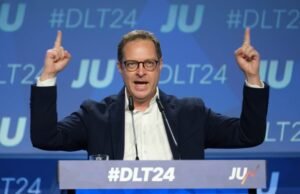 El máximo conservador de Alemania rechaza las demandas de colaborar con la extrema derecha AfD