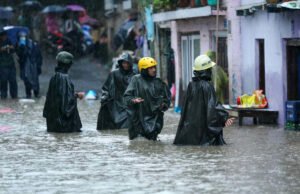 Al menos 50 comunidades muertas y enteras destruidas después de fuertes lluvias y deslizamientos de tierra que han barrido los pueblos
