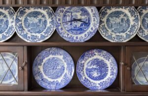 Cómo un plato para servir puede redefinir totalmente su elegante exhibición de porcelana