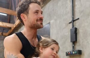 Dylan Efron comparte fotos del ensayo de DWTS con su hermana Olivia