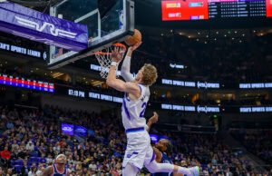 Clippers demolidos por Jazz en el primer partido de la temporada después de una temporada baja plagada de escándalos
