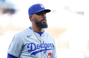 Teoscar Hernández no se quedará con sus compañeros de los Dodgers en el supuestamente embrujado Hotel Pfister de Milwaukee, dice que es decisión de su esposa