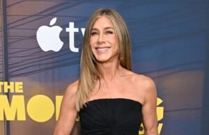 Strut como Jennifer Aniston en estos tacones de aguja negros de $ 37