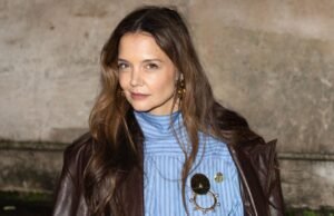 Copie el estilo de Katie Holmes con estos jeans anchos a $ 33