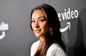 El suero favorito de $ 10 de Shay Mitchell transforma el cabello rebelde