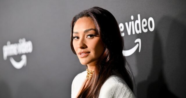 shay-mitchell-movie-premiere-getty-e1757023289111.jpg