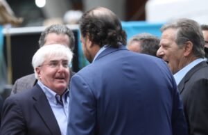 Benioff criticado por un antiguo aliado de VC por llamar a tropas en San Francisco – The Mercury News