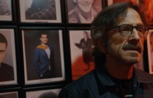 “¿Estamos bien? Revisión: Marc Maron muestra vulnerabilidad en el perfil de DOC