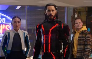 Revisión de ‘Tron: Ares’: Jared Leto interpreta a un guerrero de IA en movimiento en una secuela confusa