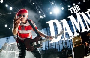 El festival CBGB sigue siendo fiel a sus raíces con una noche de pasado, presente y futuro del punk