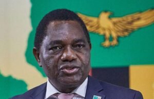 La ira por tirar piedras molesta al presidente de Zambia que quiere reparar los daños