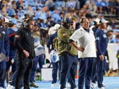 Después de ganar a Stanford, Bill Belichick admite: “Creo que podría haber hecho un mejor trabajo” a principios de temporada