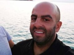 El héroe del tren de Huntingdon abre los ojos y habla con su esposa por primera vez desde que salvó a los pasajeros de un apuñalamiento