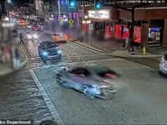 Imágenes inquietantes muestran el momento en que un corredor callejero se estrella contra un bar gay de Florida y mata a cuatro