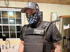 Director de escuela se disculpa tras disfrazarse de agente de ICE para Halloween