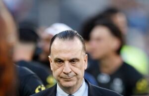 El supremo de la NRL toma una decisión impactante al reclutar a la estrella de Channel Nine para uno de los trabajos más importantes del juego
