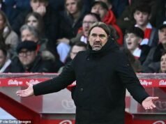 Daniel Farke responde al descontento de los aficionados del Leeds después de que la derrota ante Nottingham Forest dejara a su equipo a UN punto del descenso