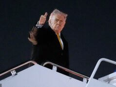 Trump destripa a los ejecutivos “corruptos” de la BBC por la intromisión en las elecciones extranjeras mientras el editor en jefe renuncia avergonzado