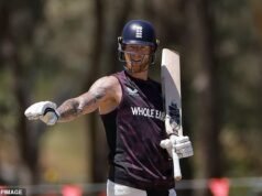 ¡Que comiencen los juegos mentales! Los medios australianos han denunciado a las estrellas inglesas como “estúpidas”, “arrogantes” y “arrogantes” 10 días antes de la primera prueba de Ashes mientras los turistas de Ben Stokes buscan poner fin a 14 AÑOS de espera por la victoria de la serie en Australia.