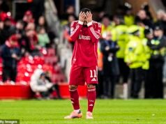 OLIVER HOLT: Es hora de que Arne Slot deje a Mohamed Salah; de lo contrario, el técnico del Liverpool nunca saldrá de este lío