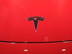La intensa competencia lleva las ventas de Tesla en China a su nivel más bajo en tres años