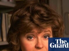 Carta: Obituario de Prunella Scales | Escena