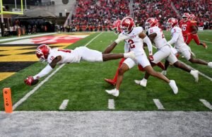 Predicciones de playoffs de fútbol americano universitario: quién tiene más probabilidades de estar en el campo