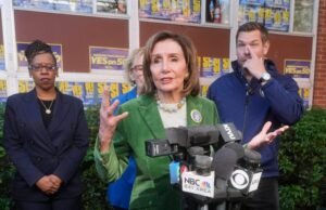La representante de San Francisco Nancy Pelosi se retira