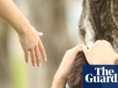 Tener conversaciones abiertas con los niños es clave para defenderse de la amenaza de la manosfera | la salud de los hombres