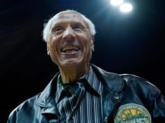 Lenny Wilkens muere a los 88 años; La leyenda del baloncesto dirigió la mayoría de los partidos en la historia de la NBA – The Mercury News