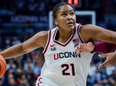 Desglose de los 25 mejores de la encuesta de baloncesto universitario femenino de AP