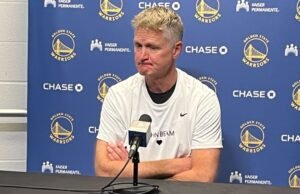 Steve Kerr de los Warriors recuerda a la ‘leyenda’ de Oakland, John Beam