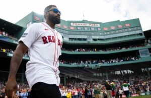Jackie Bradley Jr. se convierte en la primera ex estrella de la MLB en comprometerse a tiempo completo con Banana Ball