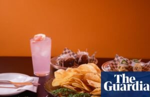 Los platos pequeños que se robaron la cena: cómo los snacks se apoderaron de los restaurantes británicos | Alimento