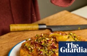 Tarta Kataifi de Alice Zaslavsky con queso feta, tomates y miel de orégano caliente – receta | comida y bebida australiana
