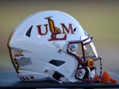 Fuentes: UL-Monroe contrata a SJ Tuohy, hijo de una familia que aparece en ‘Blind Side’, como próximo director atlético