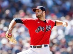 SF Giants firmarán al zurdo Sam Hentges para fortalecer el bullpen: informe