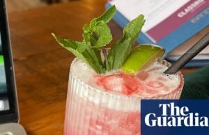 Concurso de actualidad del jueves: golpes ciegos, rocas volcánicas y desbloqueo de un pub en el aeropuerto | vida y estilo