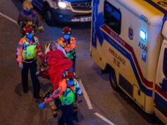 Al menos 36 muertos en un gran incendio en edificios residenciales en Hong Kong