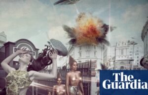 Reveses coloniales y tomas de poder parlamentario: las extrañas y surrealistas fotos de Michael Cook – en imágenes | Fotografía