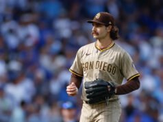 Dylan Cease acuerda un contrato de 7 años y 210 millones de dólares con los Blue Jays, según un informe