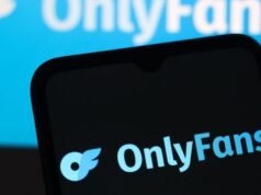 Mujer policía de Onlyfans enfrenta suspensión por videos en uniforme